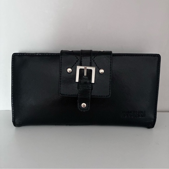 Kenneth Cole Reaction Genuine Leather Wallet, Black, used, some peeling - Picture 1 of 15